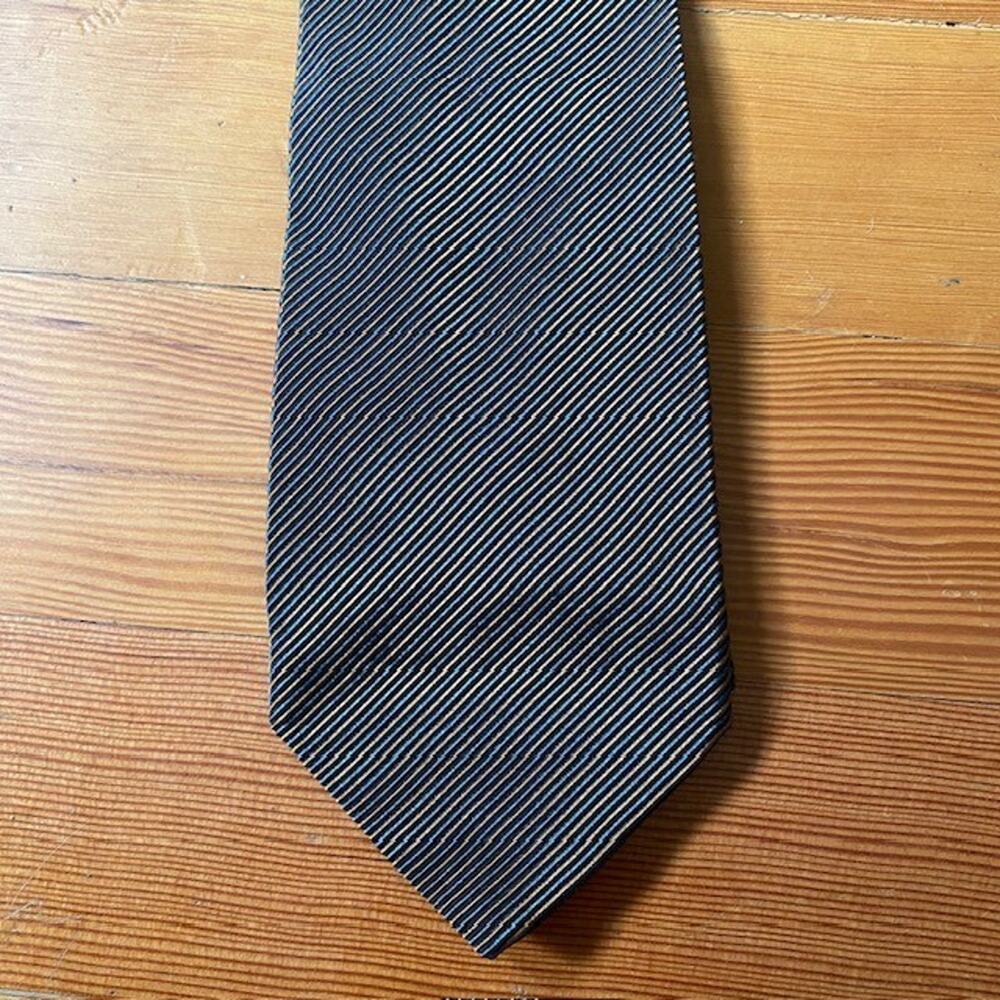 Profuomo Limited Edition Silk Neck Tie Made In Italy Gray Gold Stripe 4 x 58 in